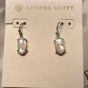 Kendra Scott Lemmi Earrings